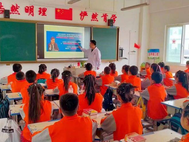 旬邑县“荣誉市民”称号，泰兴程岩获得！(图20)