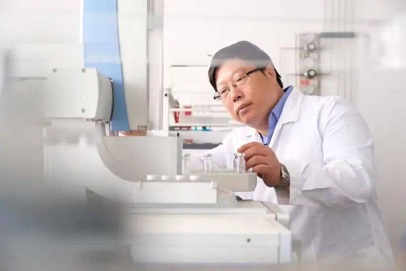 社员周耀斌荣获“全国技术能手”称号(图1)