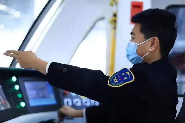 驾驶着“千万豪车”他把自己“开”进了全国大赛