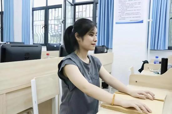 滨州医学院一视障学子获“中国大学生自强之星”称号